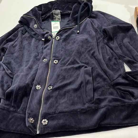 Jacket, turtleneck,long sleeves with poked - Picture 4 of 5